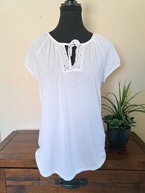 Chaps White Tee Size Small Lace Detail Tie Front Lightweight Cotton Feminine ¹